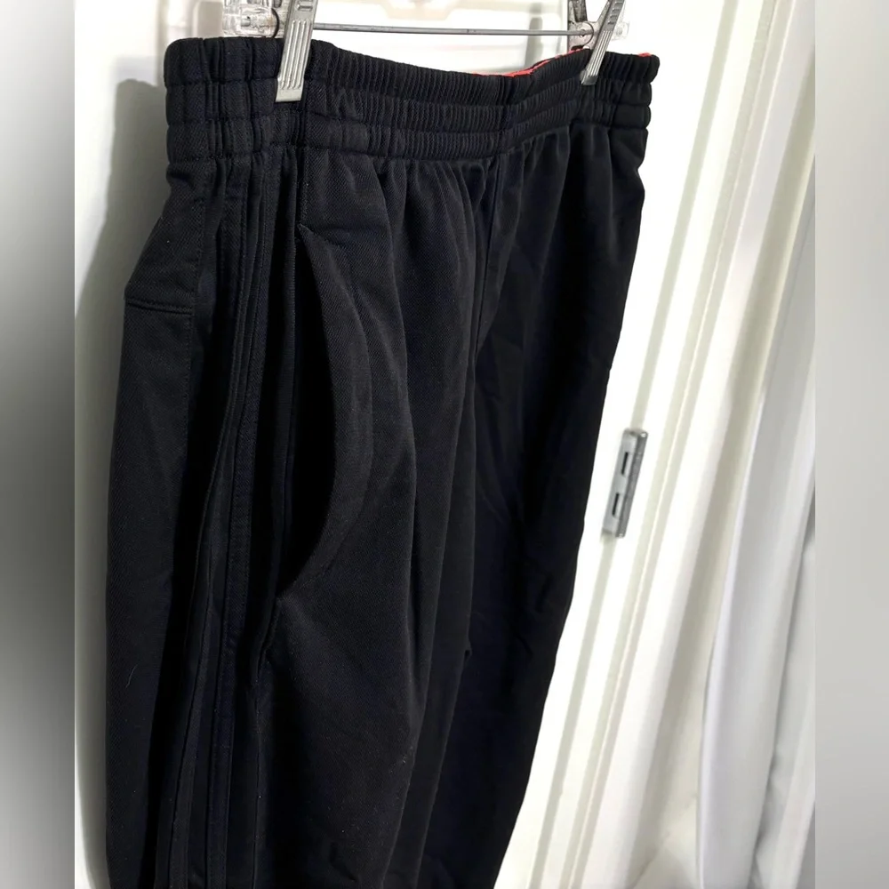 Adidas track pants straight leg high rise in Black Size M